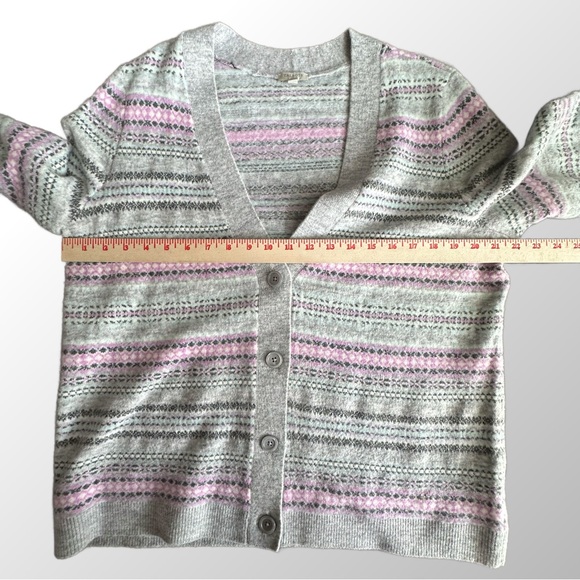 Talbots Pink Gray Nordic Pattern V-Neck Cardigan Sweater in Size Large - Picture 8 of 9